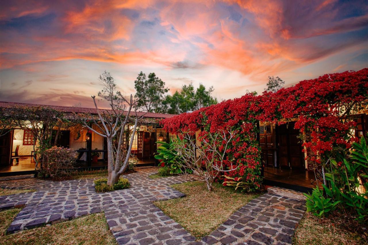 The Litchi Tree Amber Mountain Boutique Hotel Ambohitra Екстер'єр фото